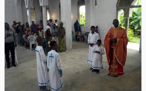 Η ΕΟΡΤΗ ΤΟΥ ΑΓΙΟΥ ΛΟΥΚΑ ΤΟΥ ΙΑΤΡΟΥ, ΑΡΧΙΕΠΙΣΚΟΠΟΥ ΚΡΙΜΑΙΑΣ ΣΤΟ POINTE-NOIRE