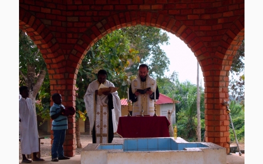 ΒΑΠΤΙΣΕΙΣ ΣΤΟ DOLISIE