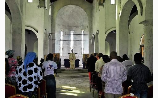 Δ’ ΚΥΡΙΑΚΗ ΤΩΝ ΝΗΣΤΕΙΩΝ ΣΤΟΝ Ι.ΝΑΟ ΑΓ.ΦΩΤΕΙΝΗΣ POINTE-NOIRE