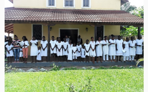 ΒΑΠΤΙΣΕΙΣ ΣΤΟ POINTE-NOIRE ΚΑΙ ΣΤΗ ΜΠΡΑΖΑΒΙΛ