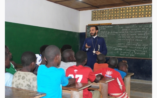 ΣΤΗΝ ΠΟΛΗ ΤΟΥ DOLISIΕ