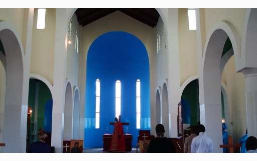 ΜΕΓΑΛΗ ΠΡΟΟΔΟΣ ΤΩΝ ΕΡΓΑΣΙΩΝ ΣΤΟΝ ΑΝΕΓΕΙΡΟΜΕΝΟ Ι.ΕΝΟΡΙΑΚΟ ΝΑΟ ΑΓ.ΦΩΤΕΙΝΗΣ POINTE-NOIRE