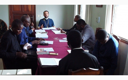 1ο ΛΕΙΤΟΥΡΓΙΚΟ ΣΕΜΙΝΑΡΙΟ ΤΩΝ ΚΛΗΡΙΚΩΝ  ΤΗΣ Ι.ΕΠΙΣΚΟΠΗΣ ΜΠΡΑΖΑΒΙΛ 