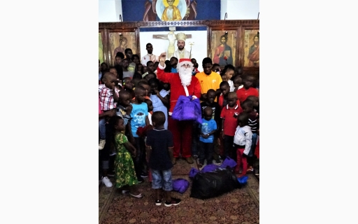 Η ΕΥΛΟΓΙΑ ΚΑΙ Η ΧΑΡΑ ΤΩΝ ΧΡΙΣΤΟΥΓΕΝΝΩΝ ΣΤΟ POINTE-NOIRE