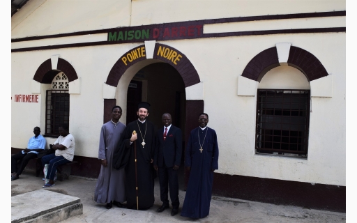 ΕΝΑΡΞΗ ΠΟΙΜΑΝΤΙΚΟΥ ΕΡΓΟΥ ΣΤΙΣ ΦΥΛΑΚΕΣ ΤΟΥ POINTE-NOIRE