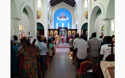 ΣΤΗΝ ΕΝΟΡΙΑ ΤΗΣ ΑΓ.ΦΩΤΕΙΝΗΣ POINTE-NOIRE