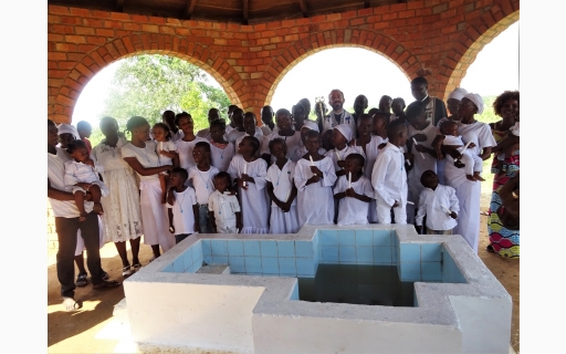 ΒΑΠΤΙΣΕΙΣ ΟΡΘΟΔΟΞΩΝ ΣΤΗ ΠΟΛΗ DOLISIE