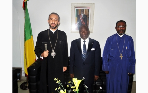 ΣΥΝΑΝΤΗΣΗ ΤΟΥ ΜΗΤΡΟΠΟΛΙΤΗ ΜΠΡΑΖΑΒΙΛ ΜΕ ΤΟΝ ΚΥΒΕΡΝΗΤΗ ΤΟΥ POINTE-NOIRE