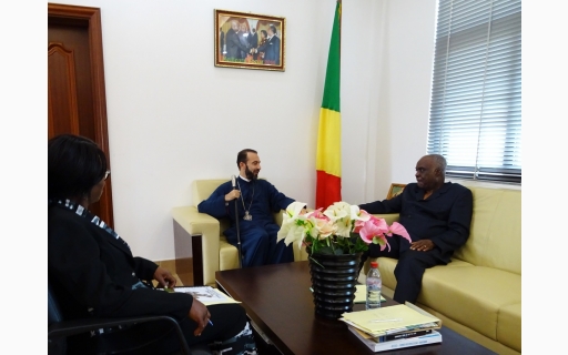 ΣΥΝΑΝΤΗΣΗ ΤΟΥ ΜΗΤΡΟΠΟΛΙΤΗ ΜΠΡΑΖΑΒΙΛ ΜΕ ΤΟΝ ΚΥΒΕΡΝΗΤΗ ΤΟΥ DOLISIE