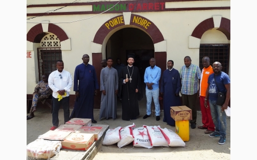 ΚΟΝΤΑ ΣΤΟΥΣ ΚΡΑΤΟΥΜΕΝΟΥΣ ΤΟΥ POINTE-NOIRE