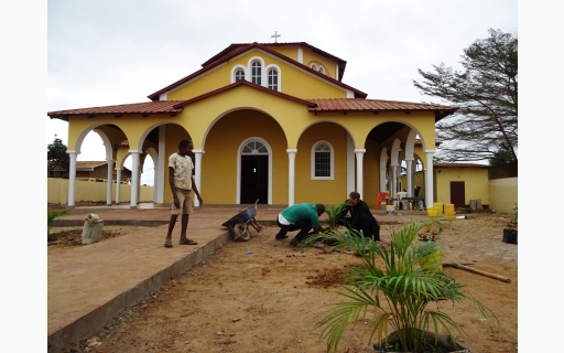ΕΠΙΣΚΕΨΗ ΣΤΙΣ ΠΟΛΕΙΣ NKAYI ΚΑΙ DOLISIE