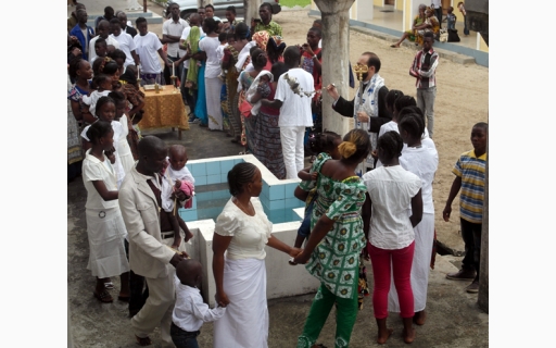 ΒΑΠΤΙΣΕΙΣ ΣΤΟ POINTE-NOIRE